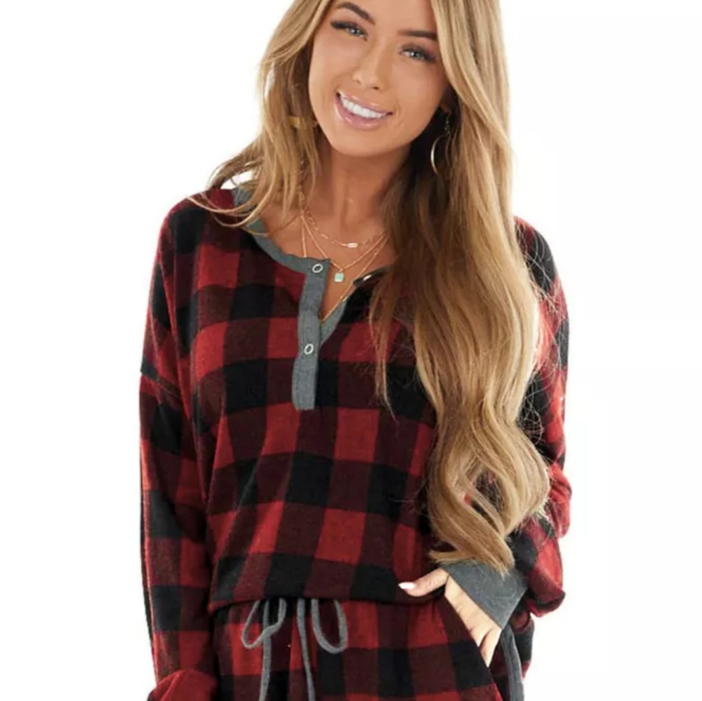 🎉HP🎉💥Red Plaid Lounge Set💥 - Picture 4 of 6